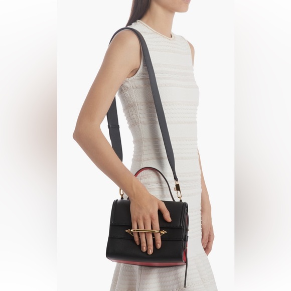 Alexander McQueen Small Double Flap Leather Shoulder Bag - Picture 2 of 16